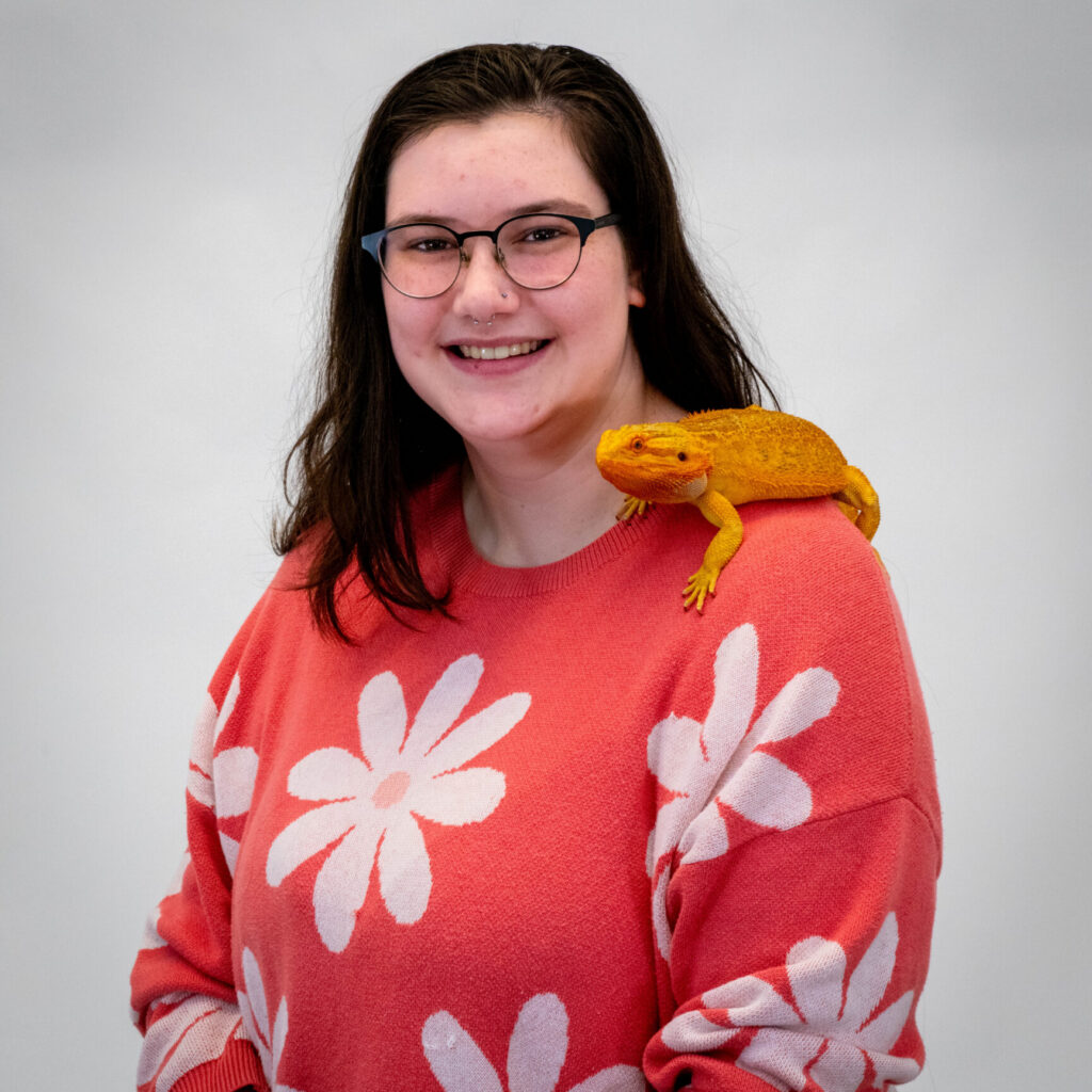 Shannon, Veterinary Assistant